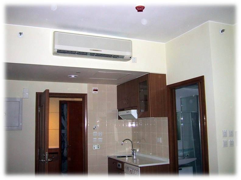 Jolly Place & Cheerful Court_1